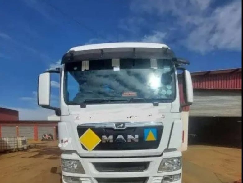 Truck Glass