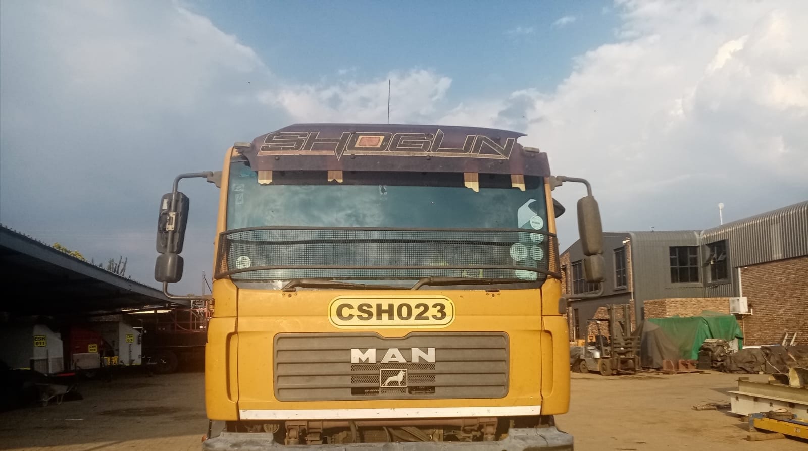 Truck Glass